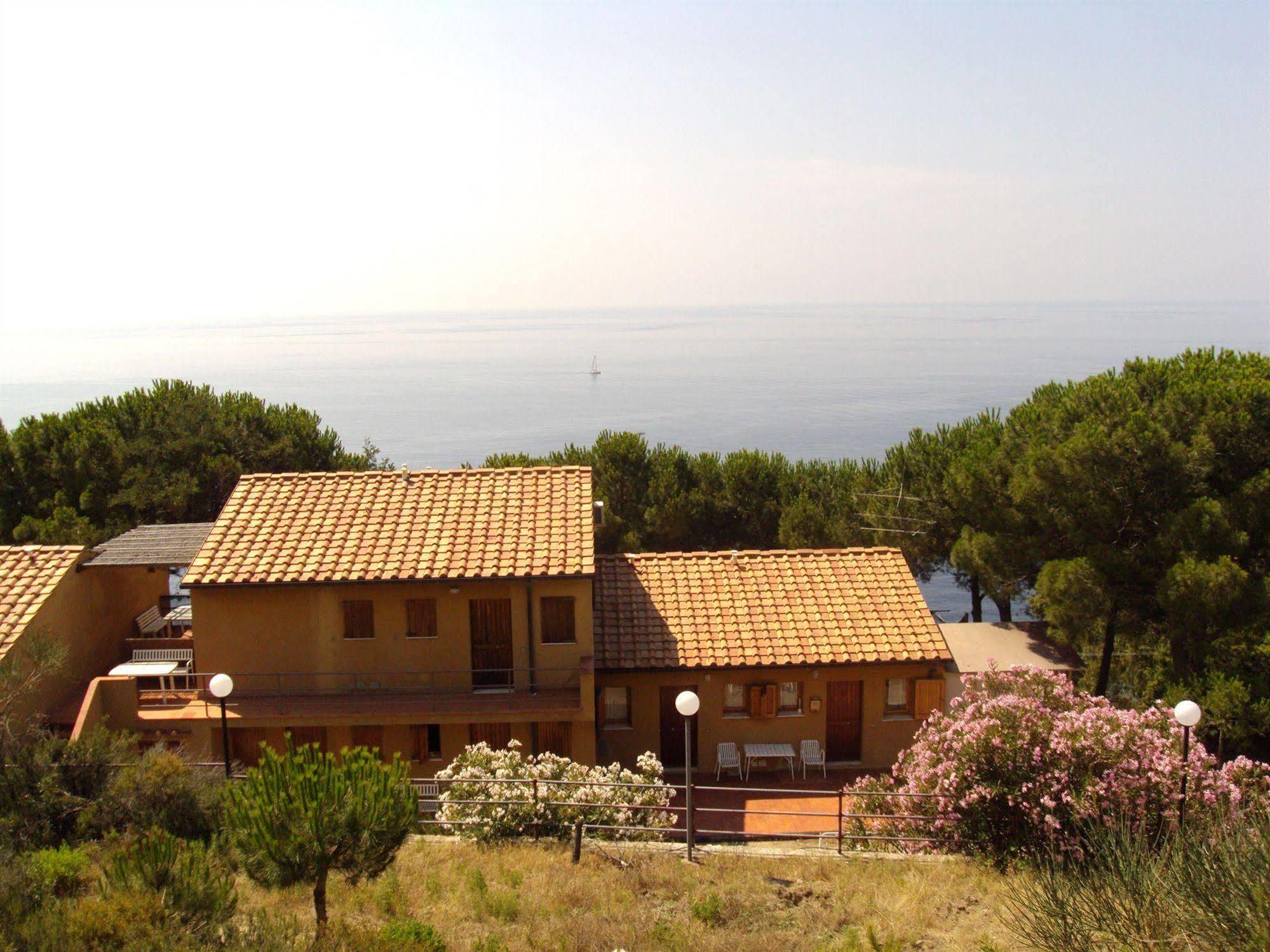 Residence La Calle Isola D'Elba Zewnętrze zdjęcie